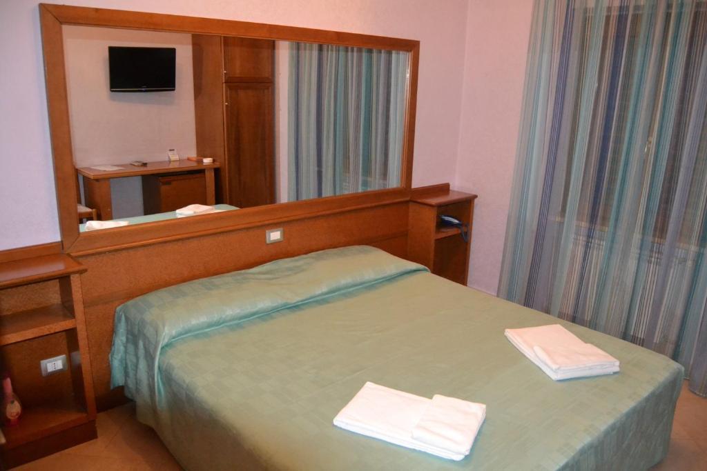 Affittacamere Stranamore Frascati Habitación foto